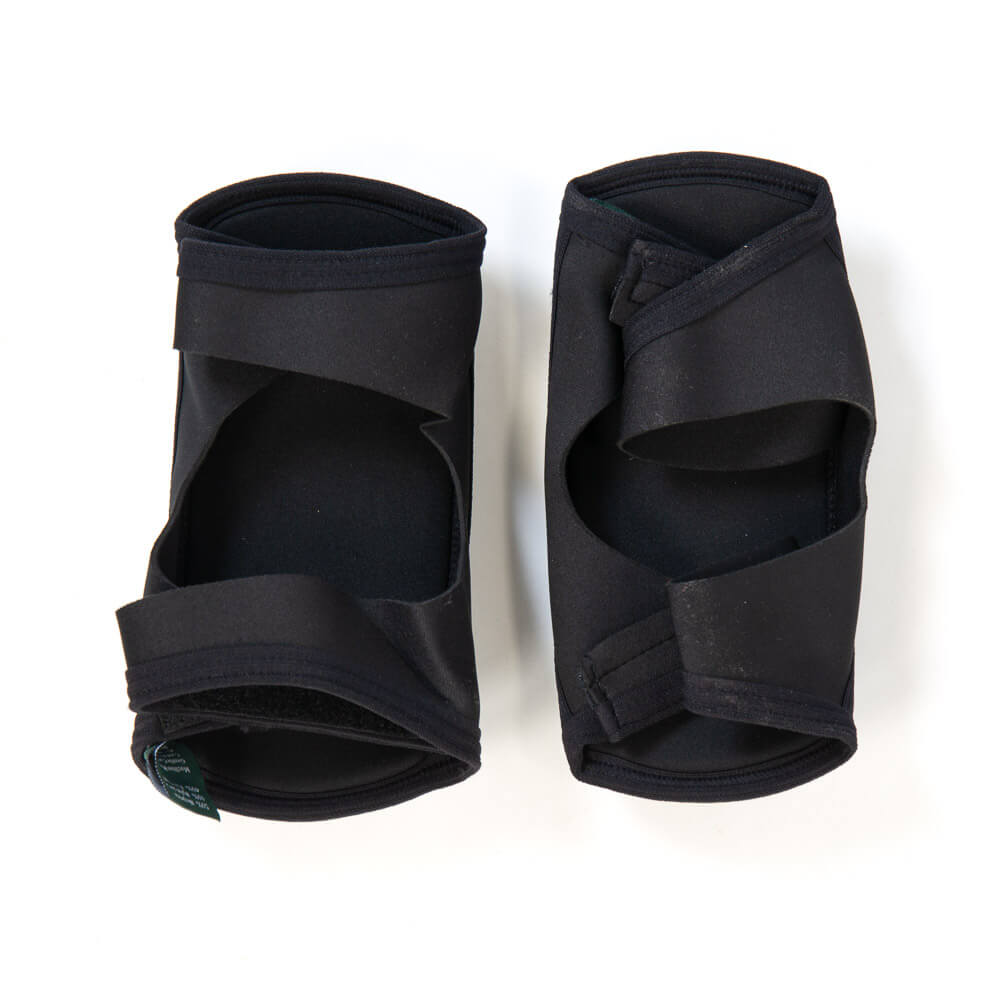 Knee Pads for cleaning | Comfort & Protection for Cleaning Professionals